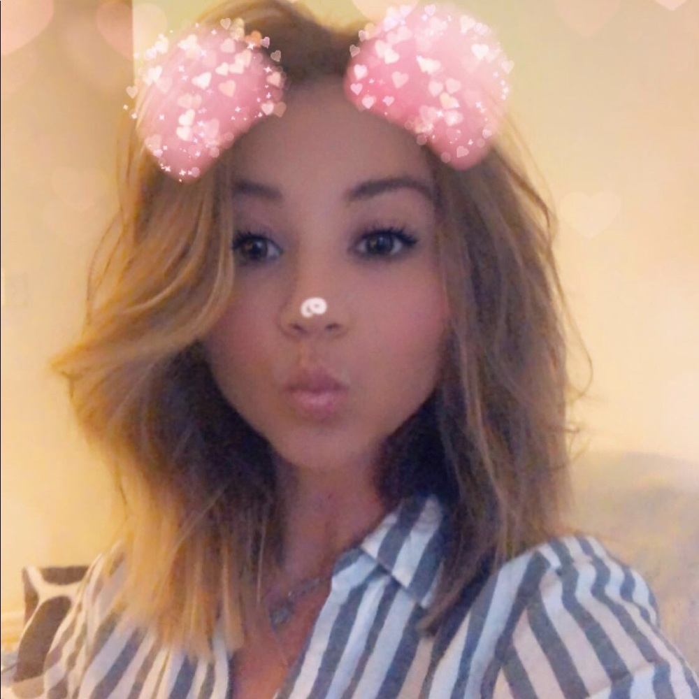 Meet your Posher, Brianna